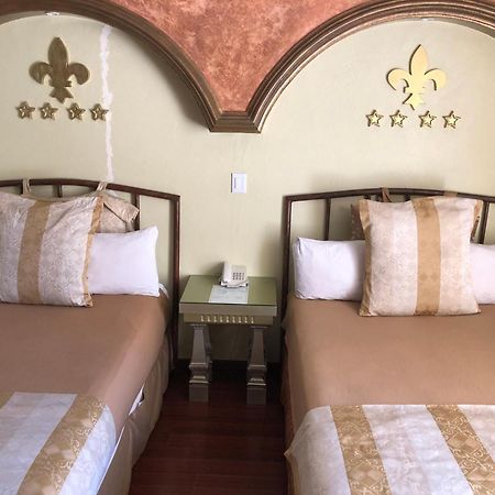 Hotel Elena Puebla Bagian luar foto